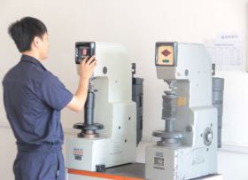 布氏硬度計(jì)